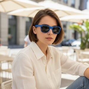 Retro Rewind womens sunglasses sunnies polarized NWT blue